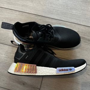 Women’s Adidas Sneakers